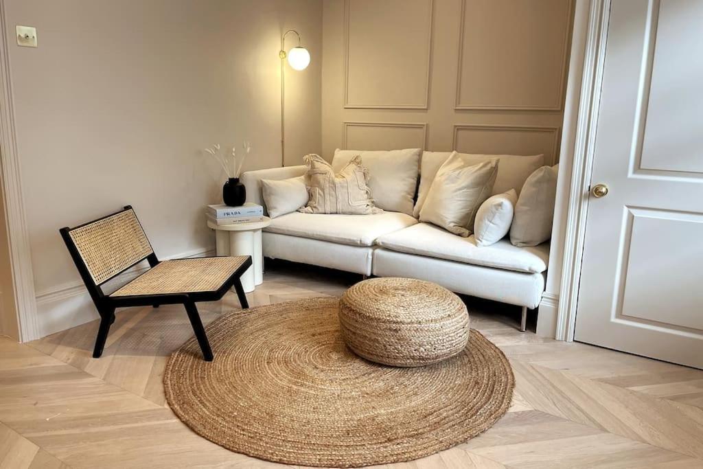 Appartement Courtyard Garden, Beautifully Finished Flat - Ba1 à Bath Extérieur photo